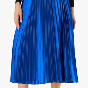 Royal blue pleated skirt new with tags